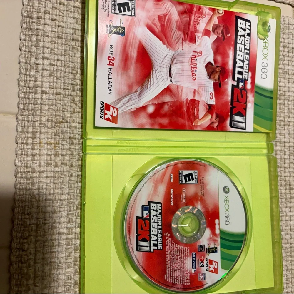 Microsoft Xbox 360 MLB 2K11 Video Game - Red and White